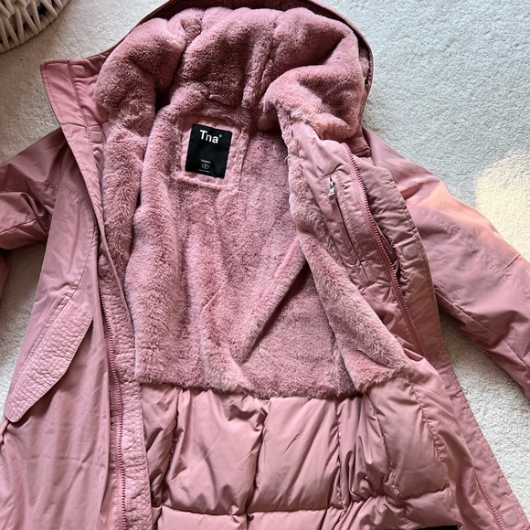 TNA Summit Parka - Picture 5 of 7